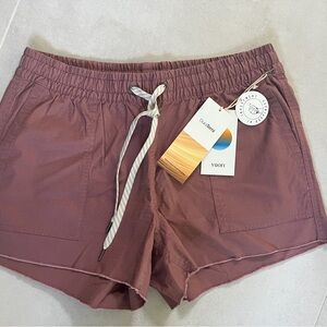 Vuori NWT Women's Dusty Rose Shorts
